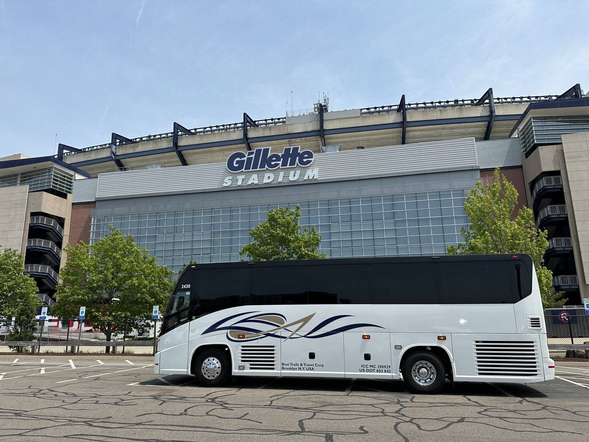 40 Passenger Bus